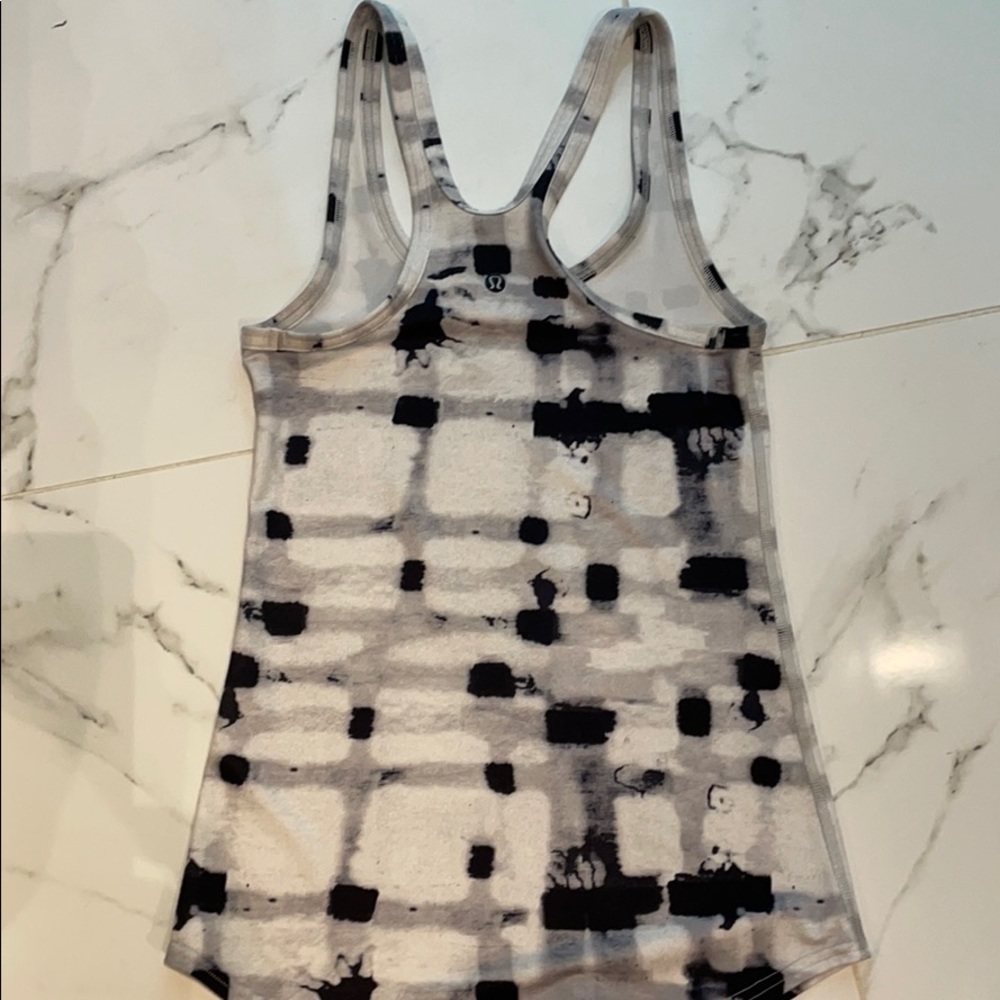 Tank top - Picture 2 of 2
